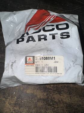 Massey Ferguson C9600 Genuine Housing 3761088m1 New