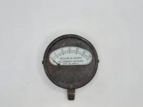 12337-c Mccormick Deering Vacuum In Inches Gauge