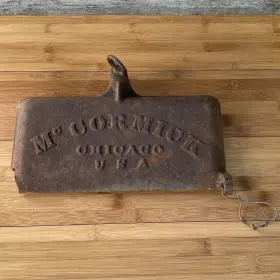M370 Mccormick Cast Iron Lid Planter Box Chicago Usa M370 Mccormick Cast Iron Lid Planter Box Chicago Usa