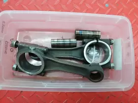 31319-10010 Mitsubishi Satoh R2500 2dr10 Connecting Rods And Wrist Pins A90 31319-10010 Mitsubishi Satoh R2500 2dr10 Connecting Rods And Wrist Pins A90