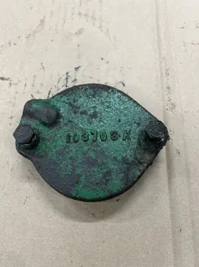 103703a Oliver Transmission Shaft Cover