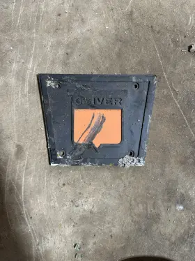 6200 Oliver Grill Emblem Tag #6200