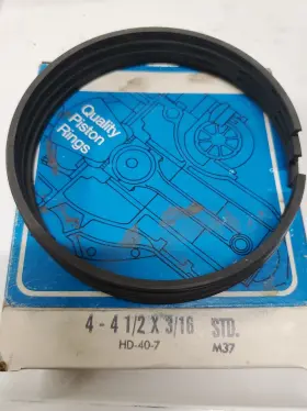 C-10-111 Quality Piston Rings Nos Hd-40-7 4.5 Inch Slotted Oil Control Set Of 4