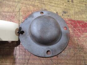 Sparex 350821r1 International/farmall Cub Lh Lower Inner Axlenut Cover #350821r1 Used Original