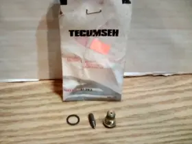 31393 Tecumseh Needle And Seat Kit 31393 Tecumseh Needle And Seat Kit