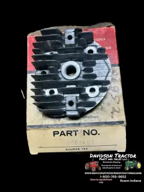 250240a Tecumseh M80952 John Deere Cylinder Head 38120 New Old Stock 250240a Tecumseh M80952 John Deere Cylinder Head 38120 New Old Stock