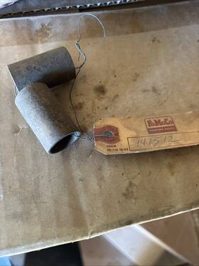 Vintage 141512 Does Tractor Truck Bushings X2