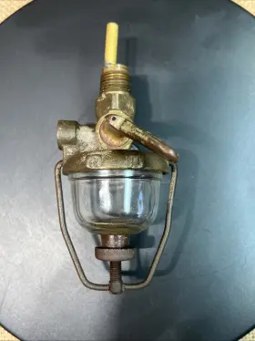 9n-9155 Vintage Tractor Brass Precipitator Light Bulb