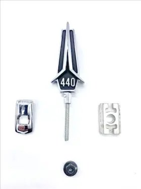 Vc5344blk Yearone 1967 Fury 440 Hood Ornament. Color Black