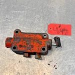 1966 Allis Chalmers 190 Xt Gas Tractor Hydraulic Valve Used. Price: $150.00.