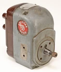 Vintage American Bosch MJC4C-8 Magneto Used. Price: $108.88.