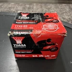 Yuasa YUAM329BSIND Maintenance Free Battery - YTX9BS New. Price: $50.00.