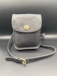 Vintage Coach Leather Scooter Sidepack Crossbody Bag #9978 Black Pre-owned. Price: $129.95.