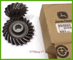 AH701R H391R * John Deere Fan Shaft And Governor Gear & Pinion Set Nos Usa New. Price: $324.94.