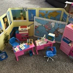 1986 Barbie Travel Agent Playset Vintage Arco Opened Box Used. Price: $139.00.