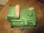 1964 John Deere 1010 Original Rockshaft Housing Front Cover T18502T Tractor Used. Price: $75.50.