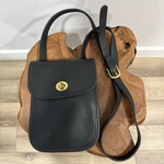 Vintage Coach Black Leather Side Pack Crossbody Bag Brass Turnlock 9978 Pre-owned. Price: $135.00.