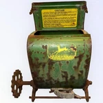 Vintage Antique John Deere Seed Hopper B13828B B13829B Barn Fresh C Used. Price: $76.49.