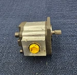 Hydraulic Pump 59511006 061023 001 For John Deere Tractors 4510 4610 4710 New. Price: $227.99.