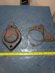 John Deere B2425R Rh Countershaft Bearing Cap With Metal Shims #3S Used. Price: $25.68.