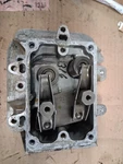 John Deere D100 Briggs & Stratton 31D777 Lawn Mower Oem Cylinder Head Used. Price: $55.00.