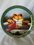 Vintage 1978 Day With Garfield Decorative Plate Its Not Having Getting Used. Price: $8.00.