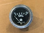 International Oil Pressure Gauge 364664R91 Original Not Aftermarket Used. Price: $18.06.