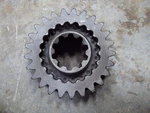 John Deere 70 Sliding Gear Shaft Drive Transmission F1372R 25 Teeth Used. Price: $40.00.